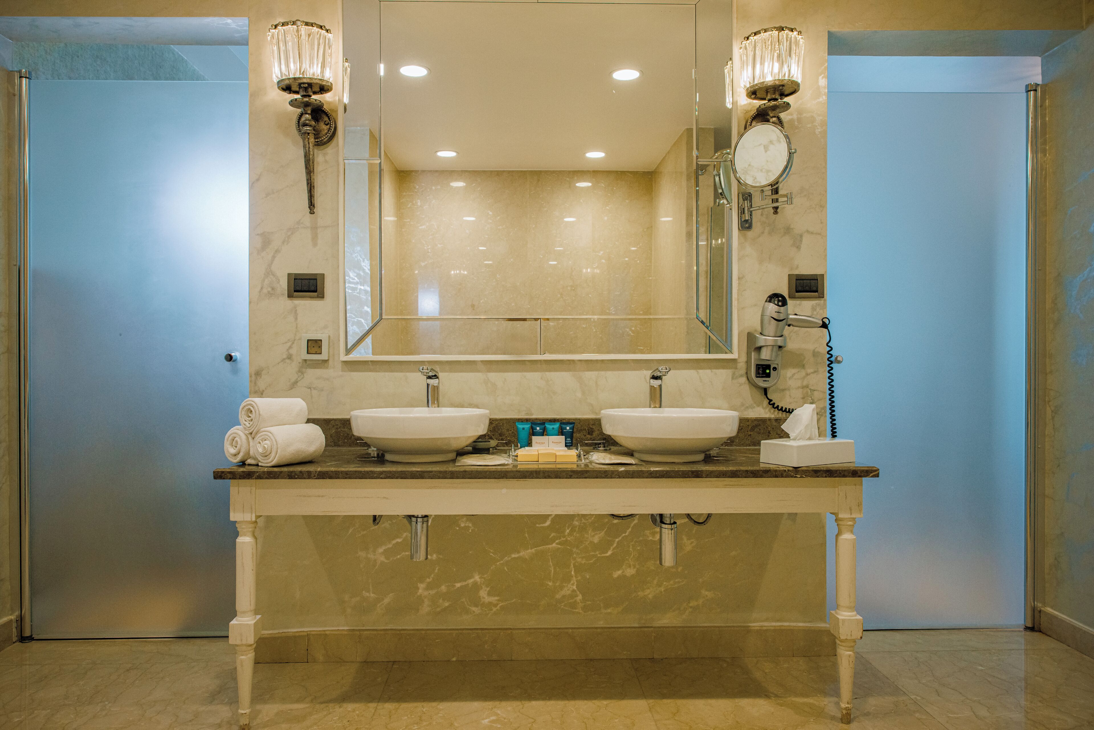 royal suite, 1 king bed | bathroom | free toiletries, hair dryer, slippers, bidet
