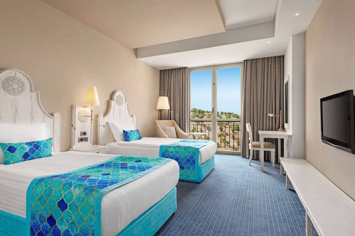 Ropa de cama de alta calidad y minibar