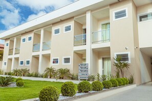 Courtyard view - Orquídeas Praia Hotel (Porto Seguro)