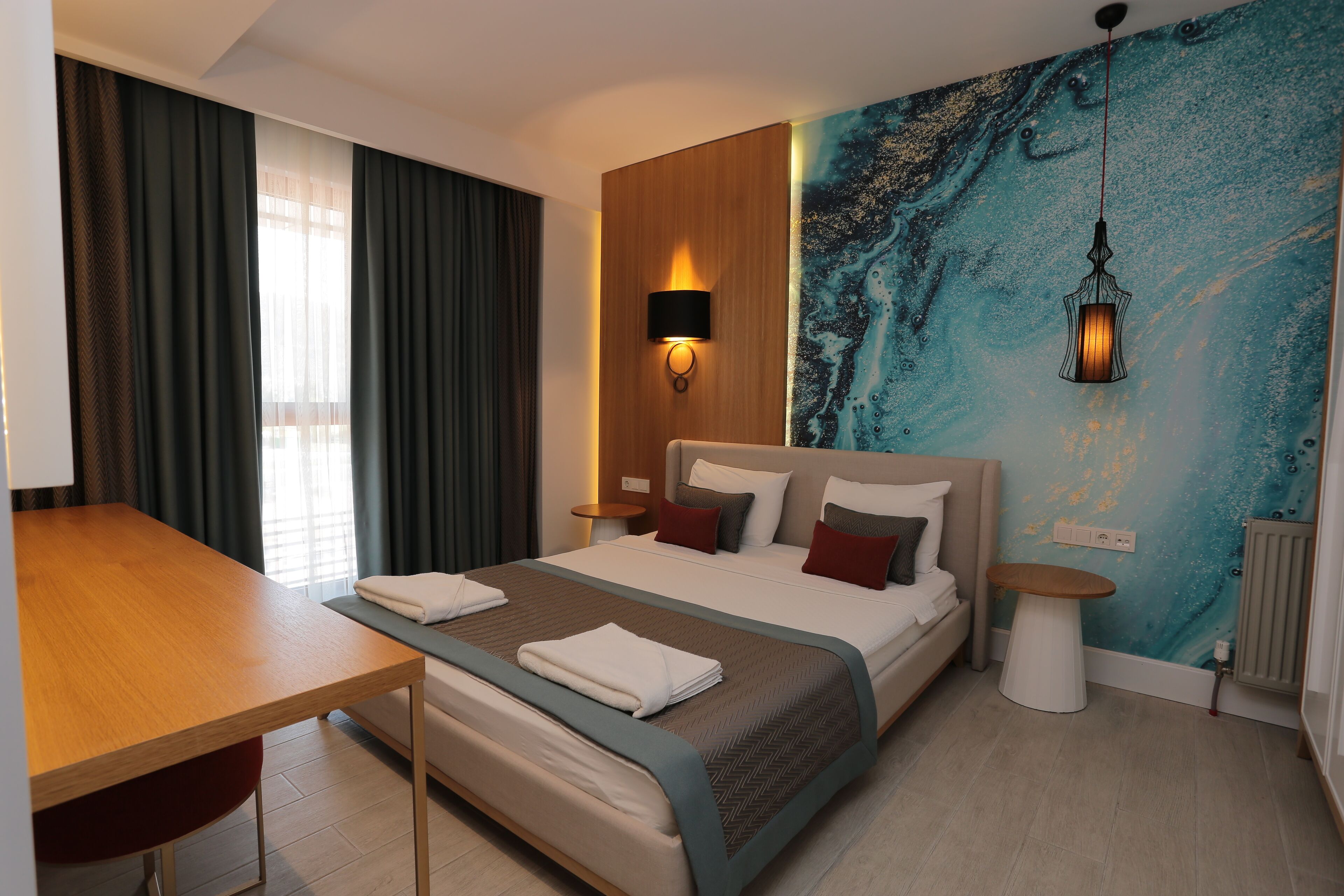 Espace de travail pour ordinateur portable, rideaux occultants