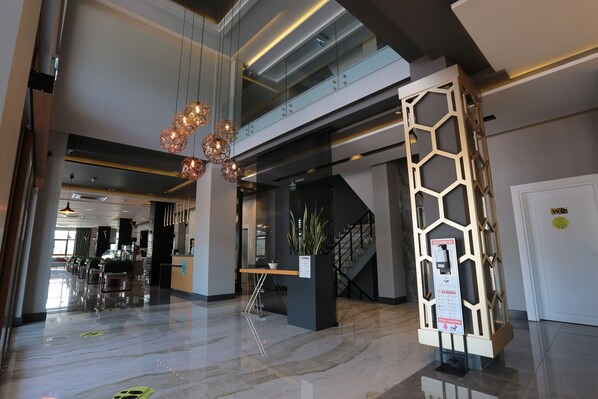 Interior entrance - Çalcalar Hotel (Ula)