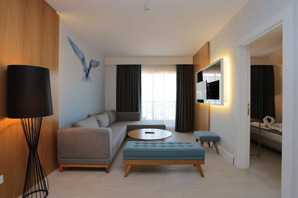 Comfort suite | 2 slaapkamers, een laptopwerkplek, verduisterende gordijnen
