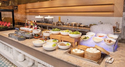 Holiday Inn Guiyang City Center by IHG