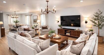 5BR Trinity Groves w/ Pool & Jacuzzi