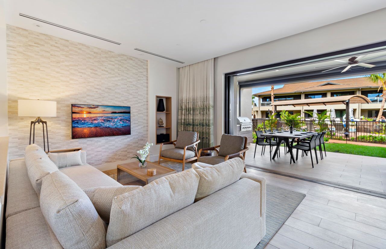 TV, fireplace, stereo