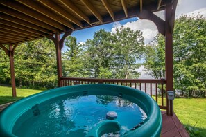 Maison, Plusieurs lits, baignoire à jets | Spa