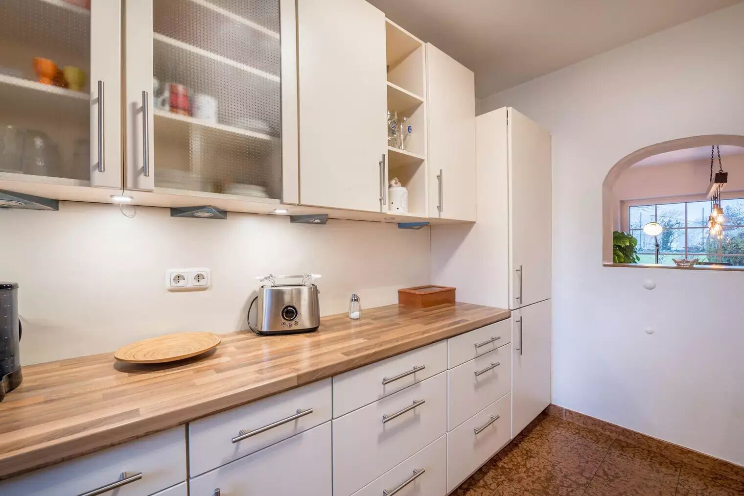 Kühlschrank, Ofen, Herdplatte, Geschirrspüler