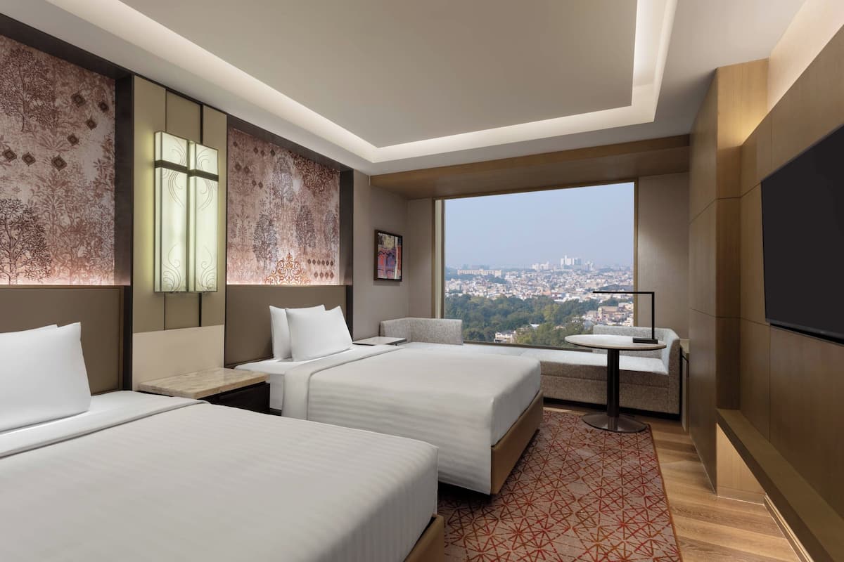 Premium bedding, minibar, in-room safe, desk