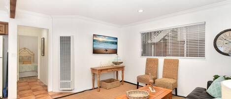 Télévision, cheminée