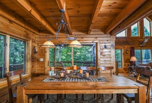 House, Multiple Beds, Hot Tub | Private kitchen | Fridge, microwave, stovetop, dishwasher