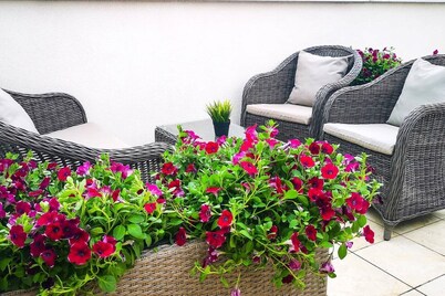 3 Bedroom Suite 98 sq m with Big Patio