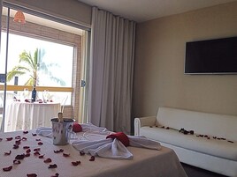 Panoramic Quadruple Room | Free WiFi