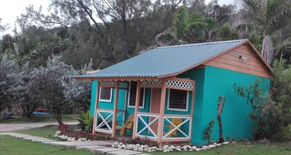Hassle Free Getaway Beach Front Property, family friendly
