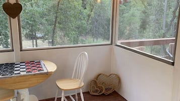 Suite, 1 Bedroom | 1 bedroom, individually decorated, individually furnished, free WiFi