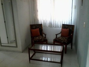 Interior - Amueblado. Viva relajadamente frente al mar. (Coatzacoalcos)