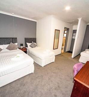 1 多间卧室、WiFi