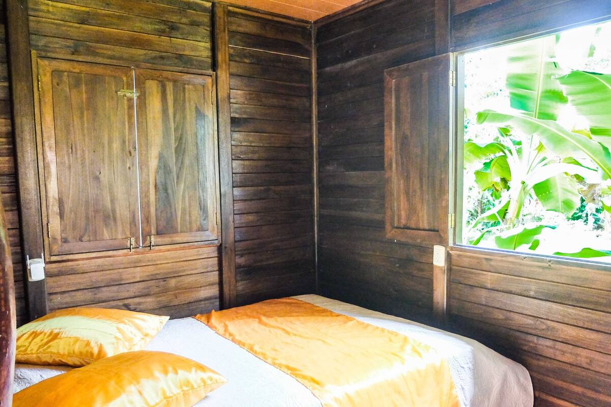 Cabin, 1 Double Bed, Accessible, Garden View