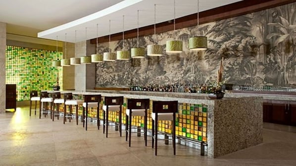 Bar (en la propiedad)
