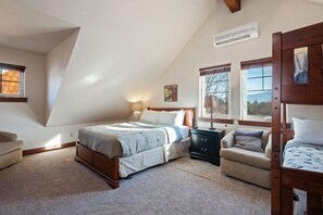 3 間睡房、書桌、免費 Wi-Fi