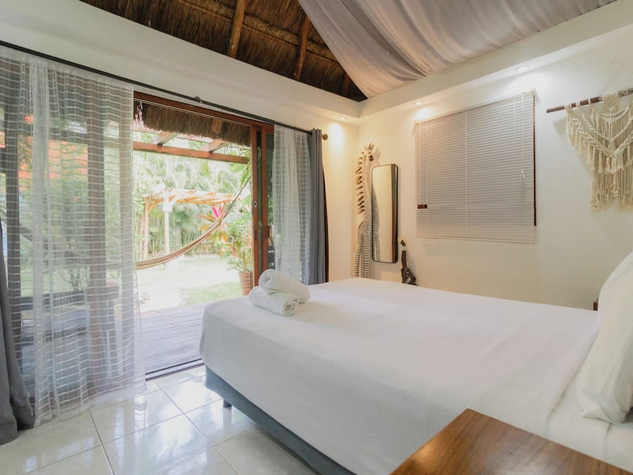 Comfort Cabin (Villa African) | In-room safe, blackout drapes, bed sheets