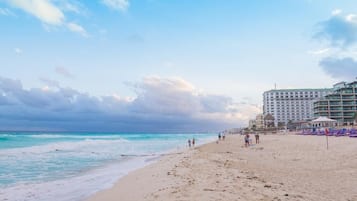 Playa en los alrededores