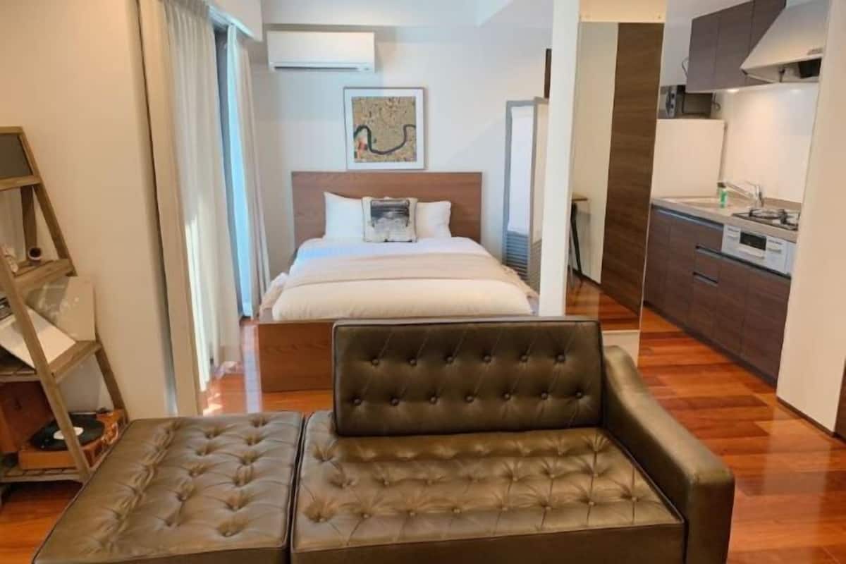 1 bedroom, desk, iron/ironing board, free WiFi