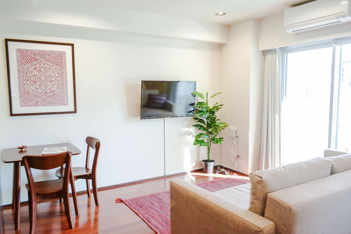 1 Bedroom 701 | 1 bedroom, iron/ironing board, free WiFi
