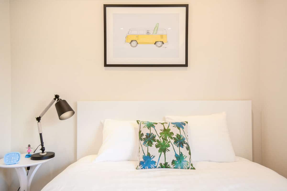 Standard Apartment | 1 bedroom, iron/ironing board, free WiFi