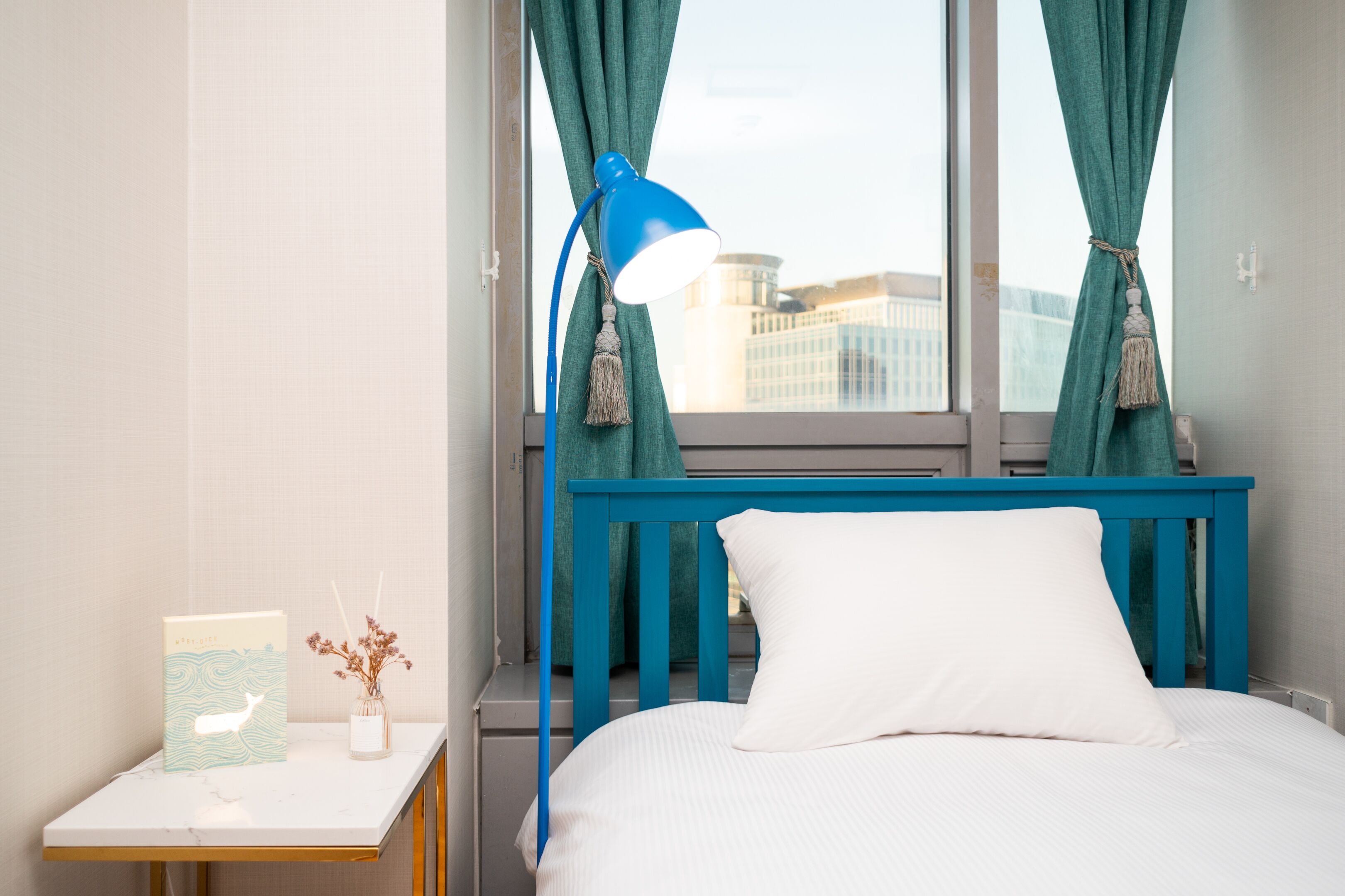 soundproofing, free wifi, wheelchair access