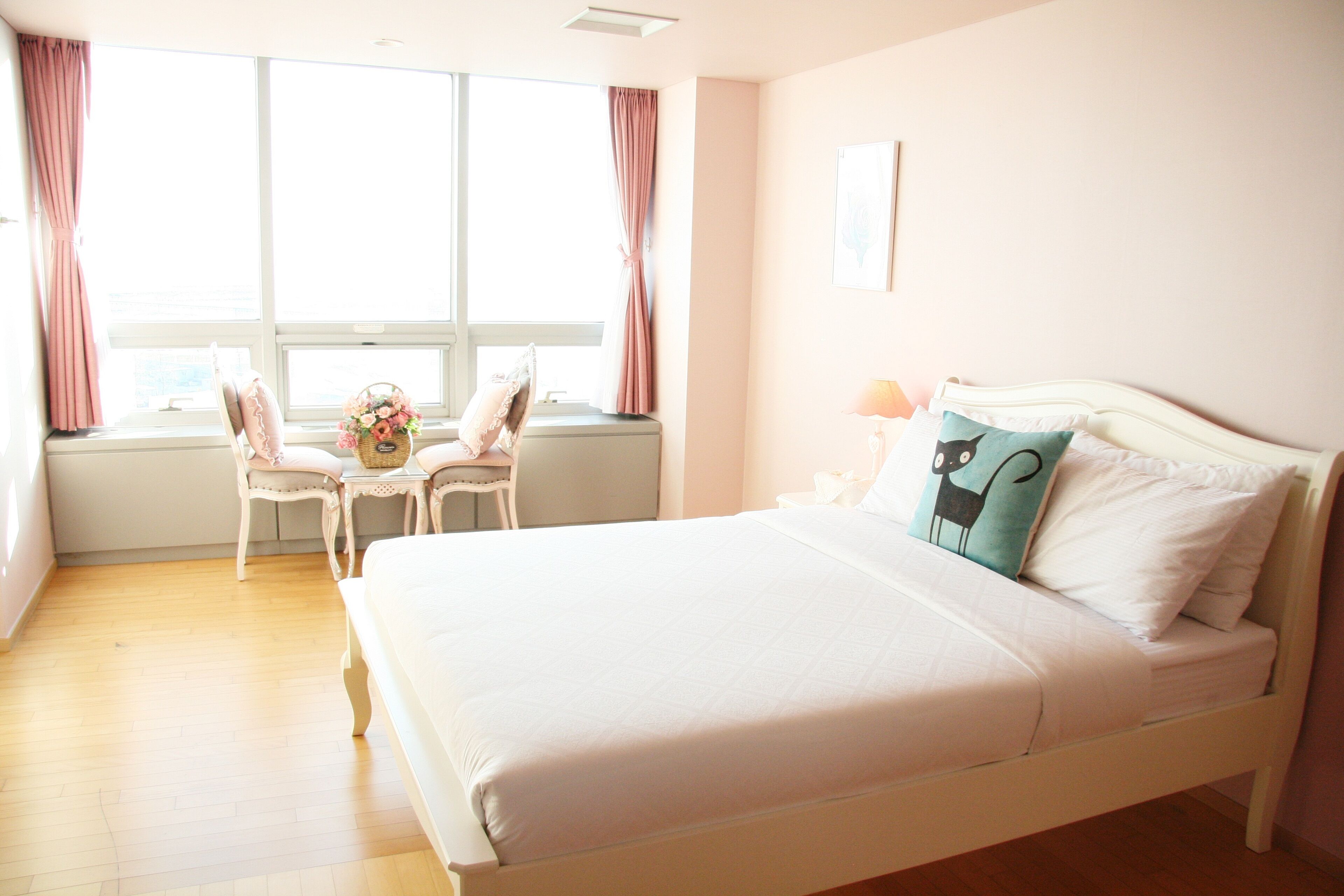 room (french style) | soundproofing, free wifi, wheelchair access