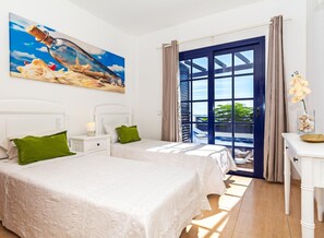 2 bedrooms, iron/ironing board, internet, bed sheets