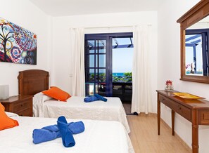 2 dormitoris, planxa i posts de planxar, Internet i roba de llit 