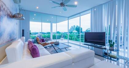 Luxury 3 Bedroom Villa, Sea View (PM-A5)