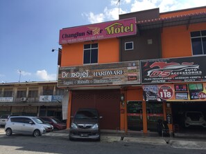 Exterior - OYO 89671 Changlun Star Motel (Changlun)