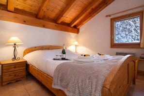 3 dormitorios, wifi gratis, ropa de cama