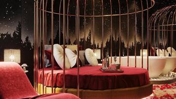 Red Spider | Egyptian cotton sheets, premium bedding, down duvets, Tempur-Pedic beds