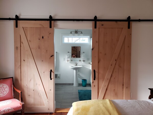 2 chambres, fer et planche Ă repasser, accĂšs au Wi-Fi (inclus)