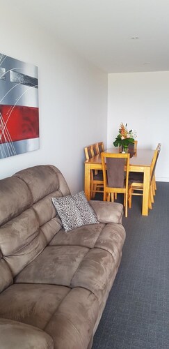 The Place to Stay in Glenelg