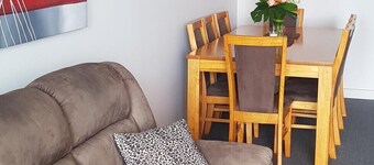 The Place to Stay in Glenelg