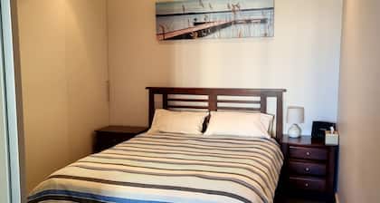 The Place to Stay in Glenelg