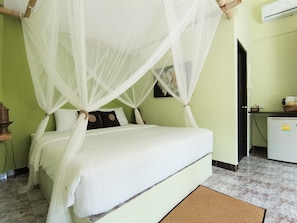 Bungalow | 1 bedroom, desk, iron/ironing board, free WiFi - Bambie Boutique Home & Resort by Zuzu (Ko Lanta)