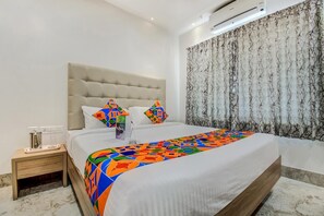 Premium Room | Individually furnished, desk, iron/ironing board, free WiFi - Park Avenue Suites (Coimbatore)