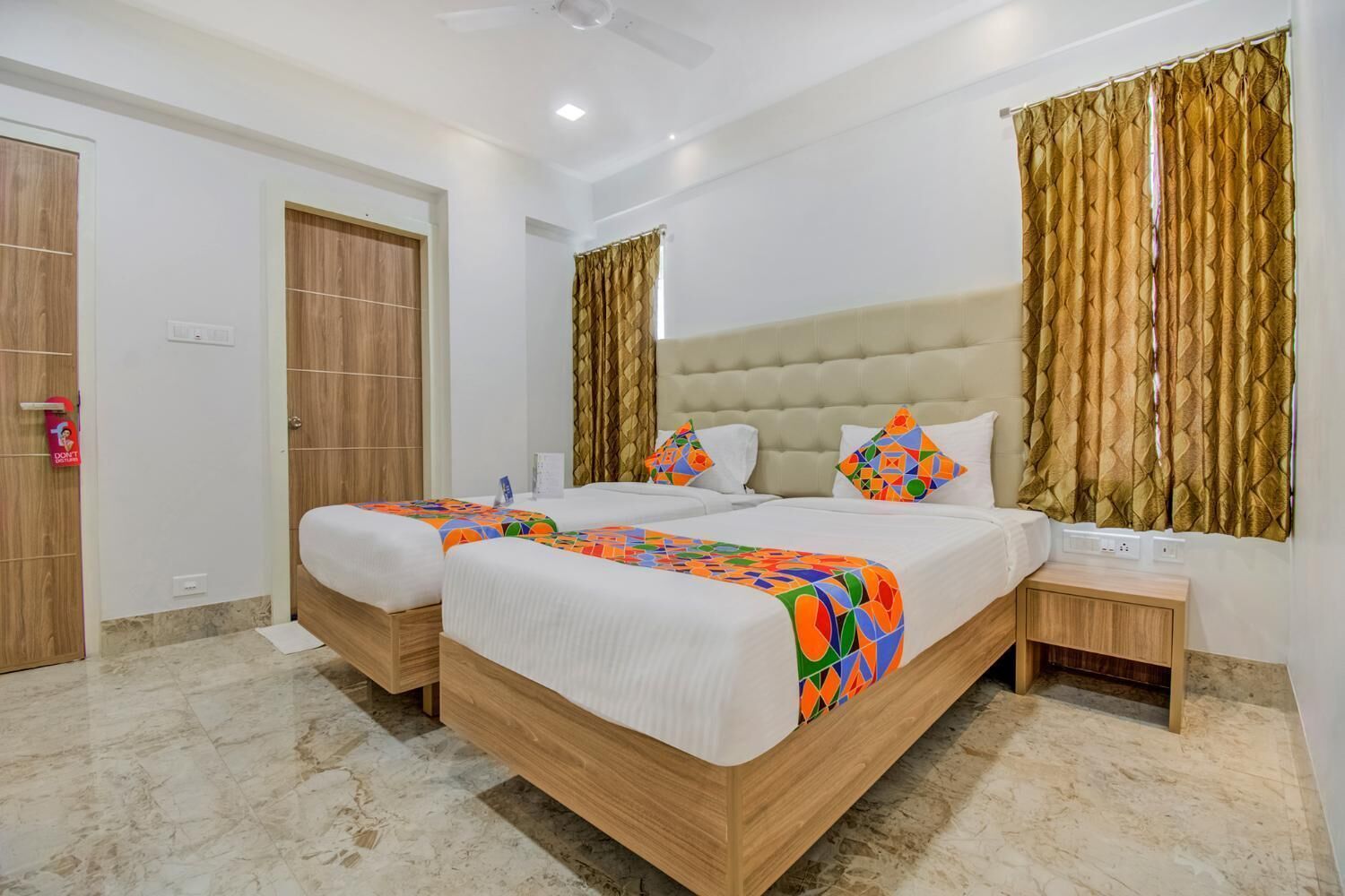 deluxe double room | 1 bedroom, individually furnished, desk, iron/ironing board