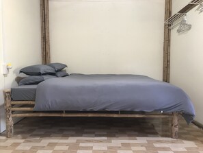 3 bedrooms, in-room safe, WiFi - Da lat homestay - da lat viet nam -  camping at da lat (Dalat)