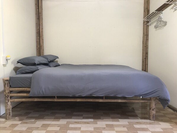 3 bedrooms, in-room safe, WiFi