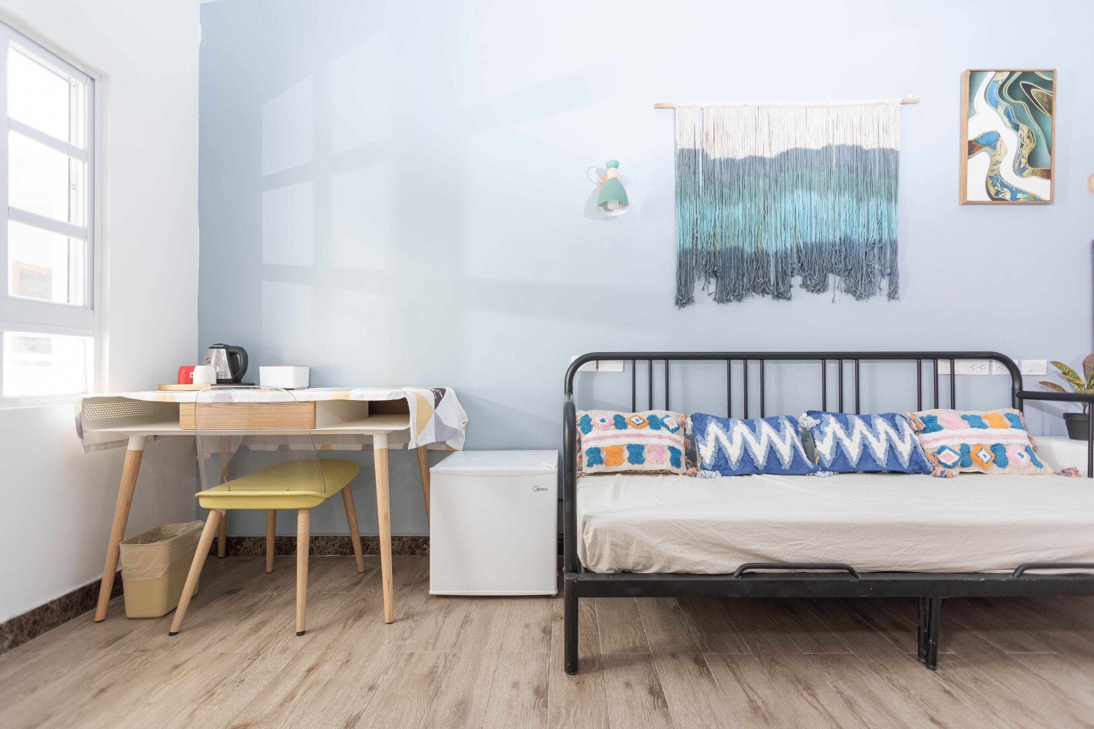 Chambre Familiale | Coffres-forts dans les chambres, ameublement personnalisé, bureau