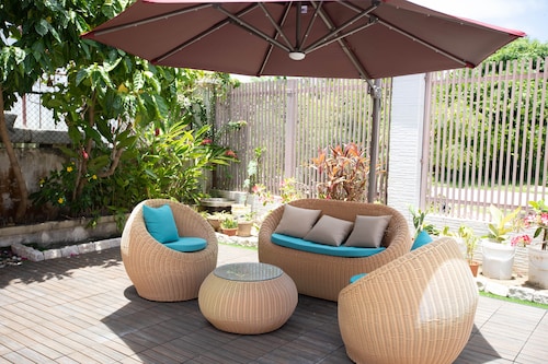 Oasis Boutique House