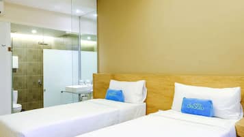 Superior Twin Room | In-room safe, desk, laptop workspace, iron/ironing board