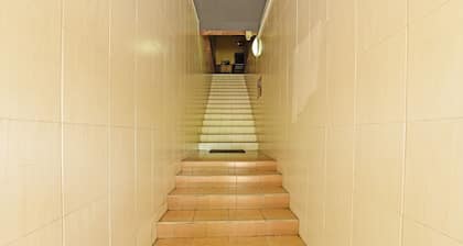 OYO 89656 Melati Hotel Nilai