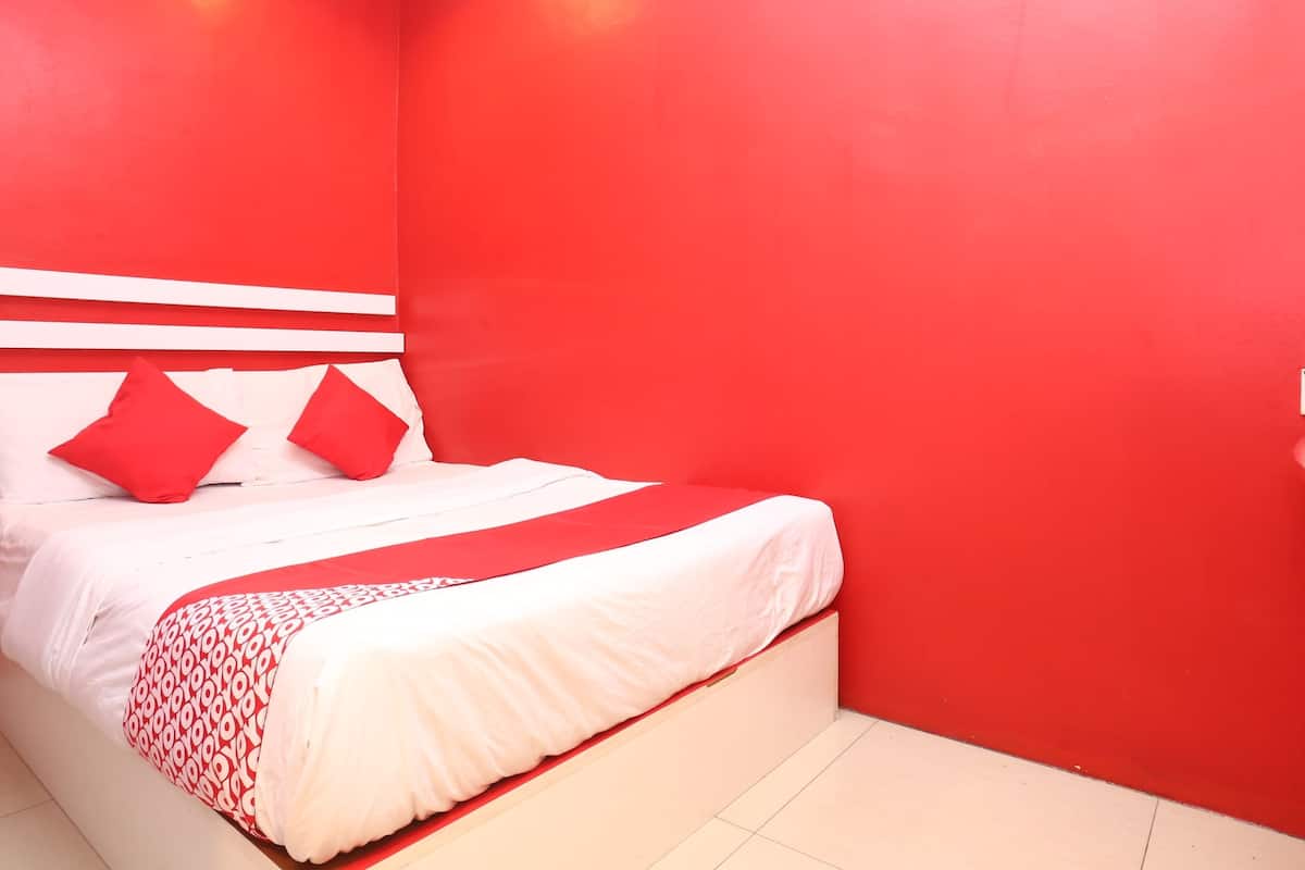 Economy Double Room | 1 bedroom, free WiFi, bed sheets